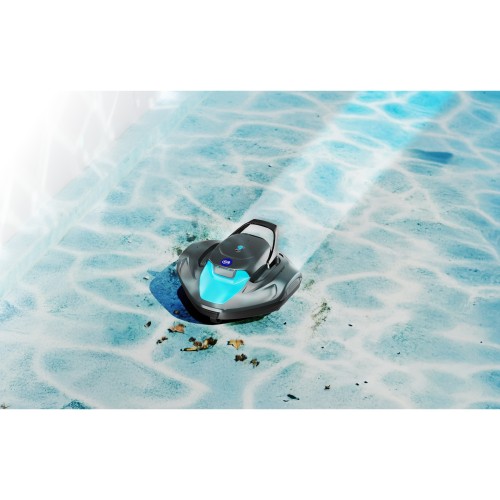 Robot a batteria per la pulizia del fondo della piscina