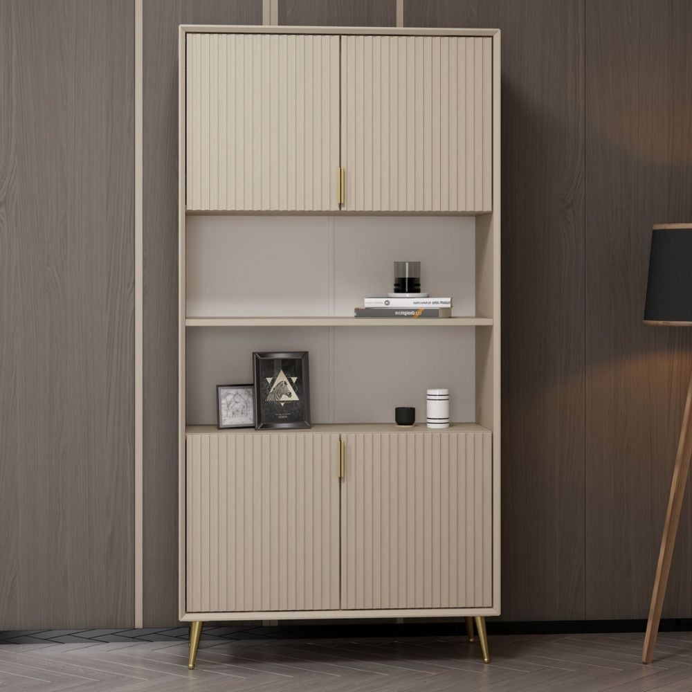 Credenza alta Kale con 4 ante effetto cannettato e 2