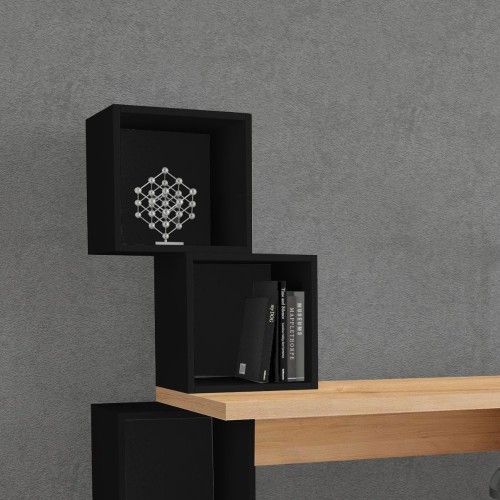 Scrivania Balance con piano rovere e ripiani cubotti nero